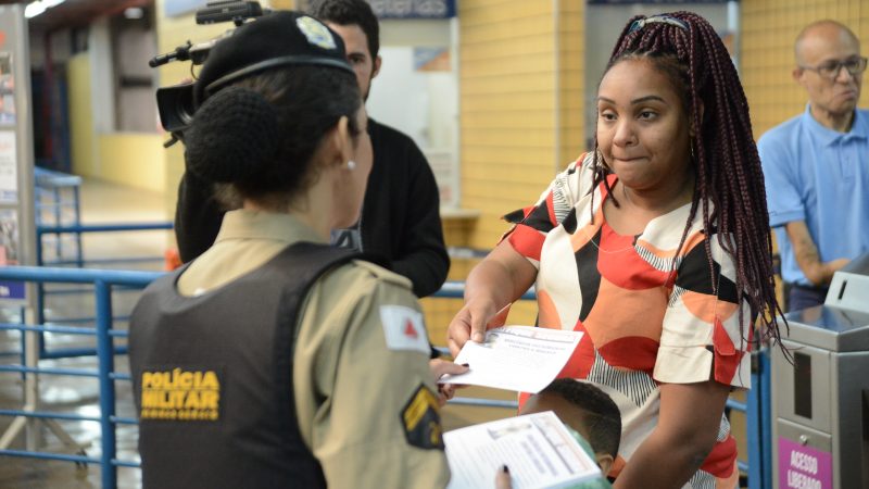 Ação educativa incentiva denúncias de violência doméstica