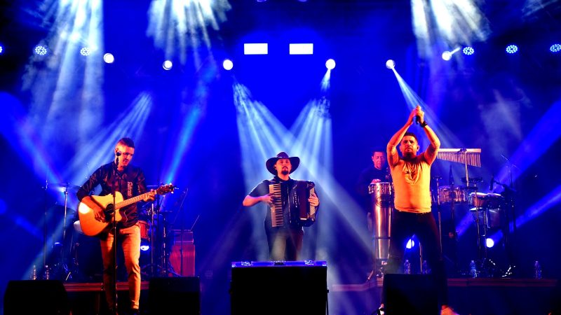 Junho começa com aulão grátis de hit box e música animada na Feira do Mineirinho