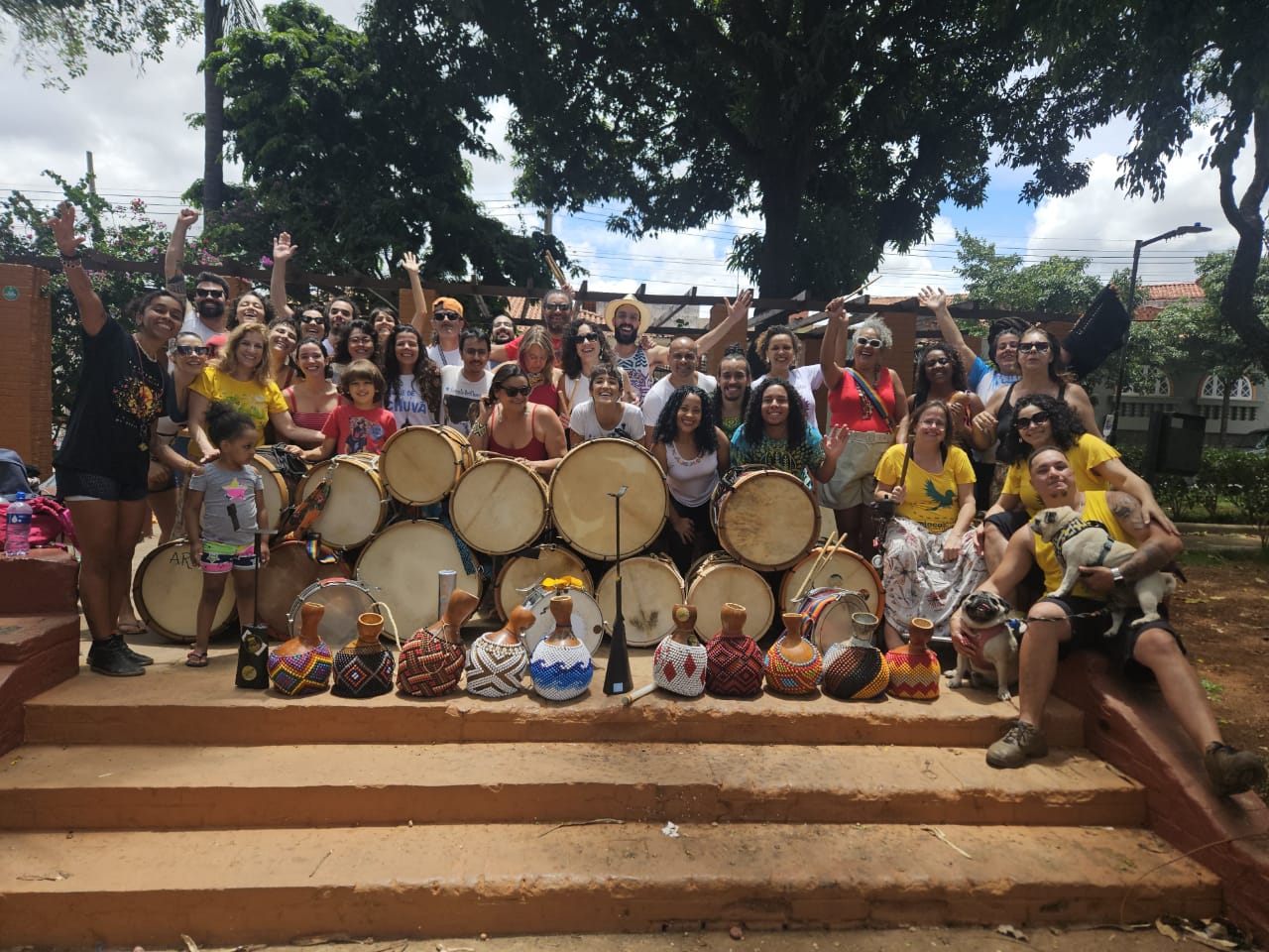 SHOW DE LANÇAMENTO DO DISCO “BEIJA-FLOR DE OLHOS NEGROS” ACONTECE NO DIA 9/11, EM BH