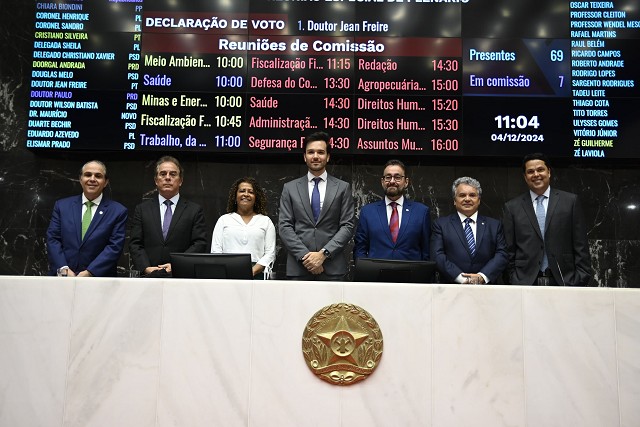 Deputado Tadeu Leite é reeleito presidente da ALMG