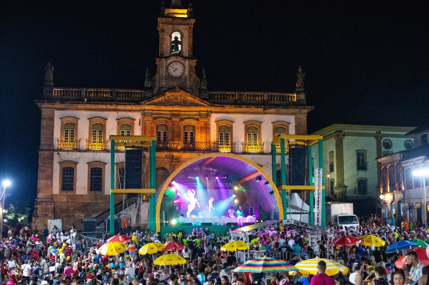 Ouro Preto vai ter o maior desfile de blocos da história no Carnaval 2025