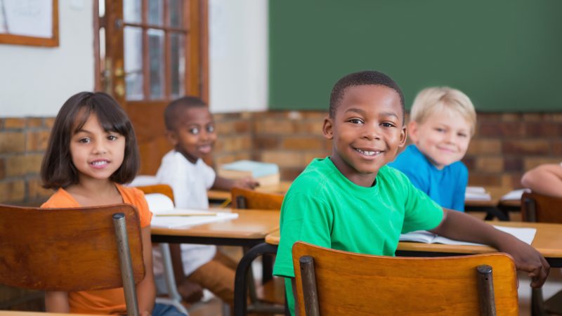 Vacinação: a melhor defesa para crianças no retorno às aulas