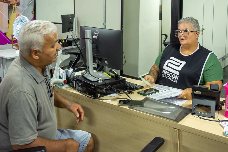 Procon Contagem faz alerta sobre golpes e realiza mutirão de negociação de dívidas